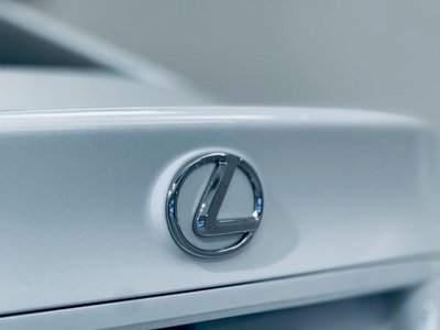 صورة مصغرة 42 لـ 2016 Lexus RC F