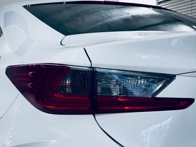صورة مصغرة 40 لـ 2016 Lexus RC F