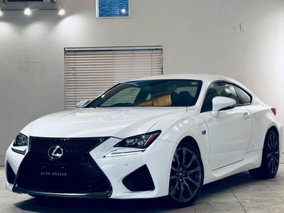 2016 Lexus RC F photo 1