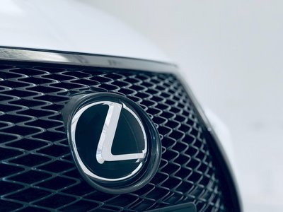 صورة مصغرة 30 لـ 2016 Lexus RC F