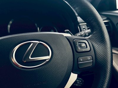صورة مصغرة 52 لـ 2016 Lexus RC F
