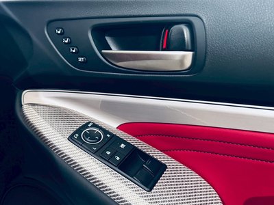 صورة مصغرة 46 لـ 2016 Lexus RC F