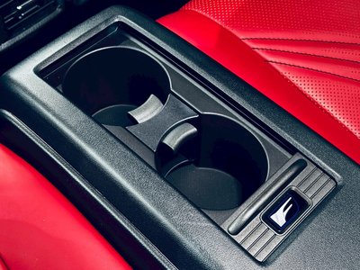 صورة مصغرة 68 لـ 2016 Lexus RC F