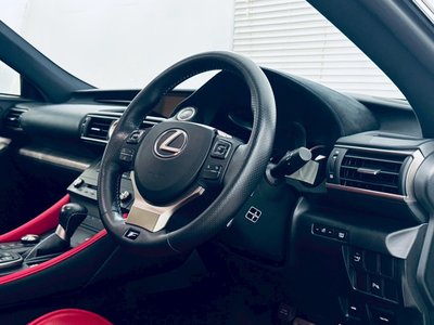 صورة مصغرة 12 لـ 2016 Lexus RC F