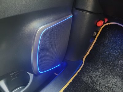 TOYOTA VELLFIRE - 6