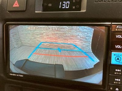 TOYOTA LAND CRUISER 70 - 4