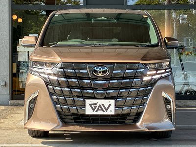 2023 TOYOTA ALPHARD photo 10