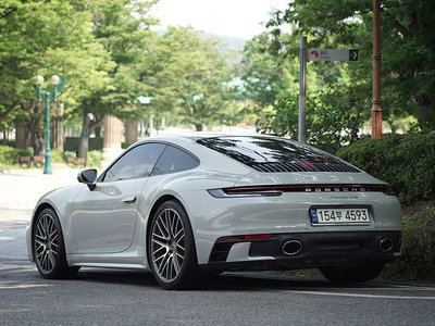PORSCHE 911 - 3