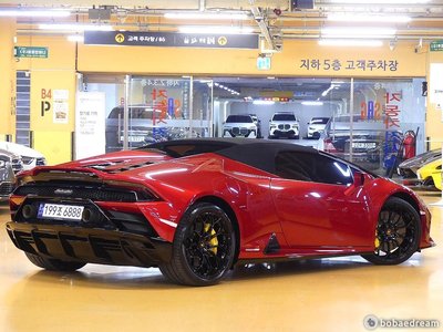 LAMBORGHINI HURACAN - 2