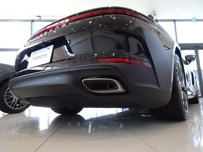 2025 Porsche PANAMERA — миниатюра 18