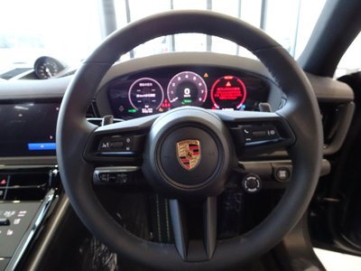 2025 Porsche PANAMERA — миниатюра 30
