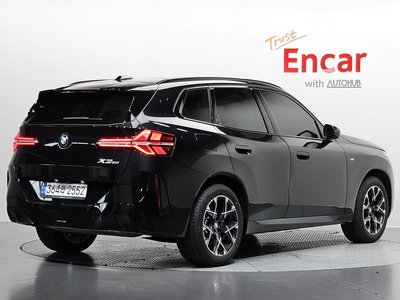 2025 BMW X3 photo 2