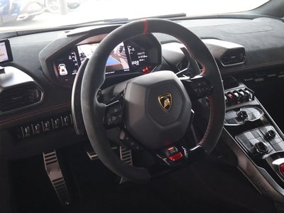 LAMBORGHINI HURACAN - 8