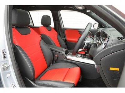 صورة 8 لـ 2024 Mercedes-BENZ GLB