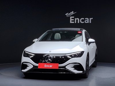 MERCEDES-BENZ EQE - 2