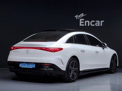 MERCEDES-BENZ EQE - 4