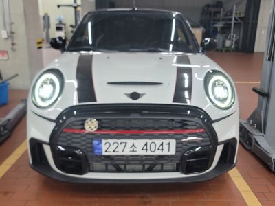 2024 MINI COOPER CONVERTIBLE photo 2