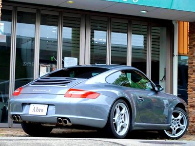 PORSCHE 911 - 4