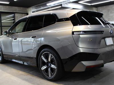 صورة 6 لـ 2023 BMW IX