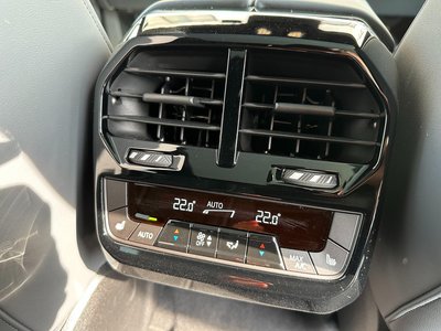 صورة مصغرة 18 لـ 2023 BMW IX