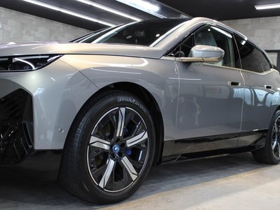 صورة 10 لـ 2023 BMW IX