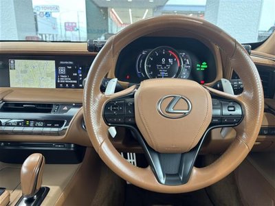2017 Lexus LC photo 10