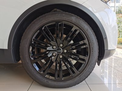 LAND ROVER DISCOVERY - 9