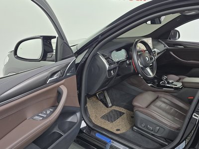 2023 BMW X4 — миниатюра 13