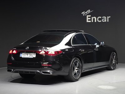 MERCEDES-BENZ E-CLASS - 3