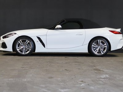 2024 BMW Z4 — миниатюра 18