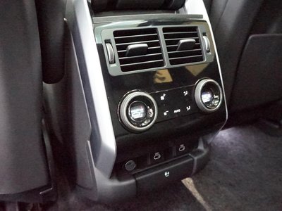 2022 LAND Rover RANGE ROVER SPORT — миниатюра 35