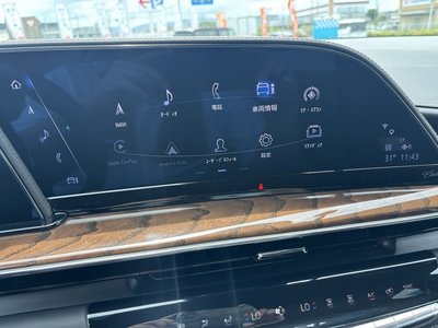صورة مصغرة 43 لـ 2023 Cadillac ESCALADE
