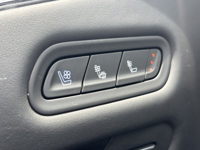 صورة مصغرة 33 لـ 2023 Cadillac ESCALADE