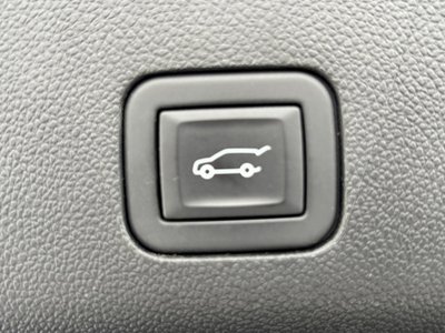 صورة مصغرة 36 لـ 2023 Cadillac ESCALADE