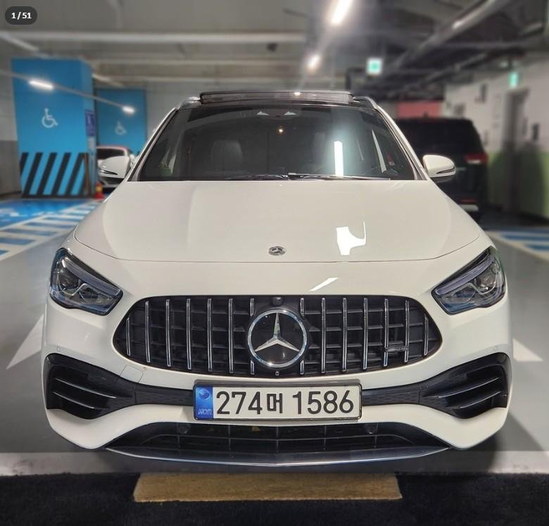 MERCEDES-BENZ GLA - View 1