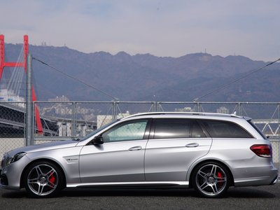 MERCEDES-BENZ E-CLASS AMG - 9