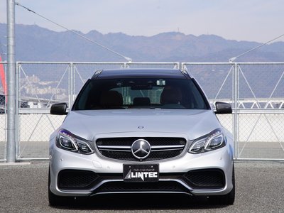 MERCEDES-BENZ E-CLASS AMG - 3