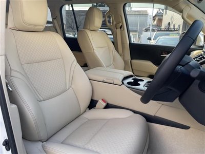 TOYOTA LAND CRUISER 300 - 2