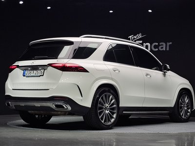 صورة 3 لـ 2024 Mercedes-BENZ GLE