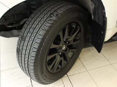 صورة مصغرة 30 لـ 2023 Toyota LAND CRUISER PRADO