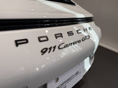 صورة مصغرة 17 لـ 2016 Porsche 911
