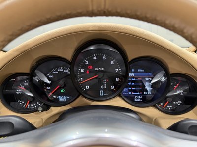 صورة 6 لـ 2016 Porsche 911