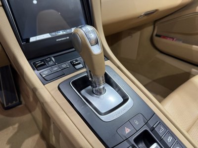 صورة 7 لـ 2016 Porsche 911