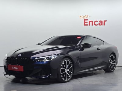 BMW 8 SERIES - 1