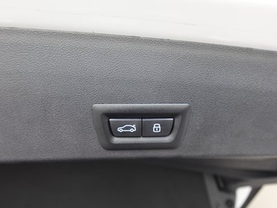 2025 BMW XM 缩略图 62