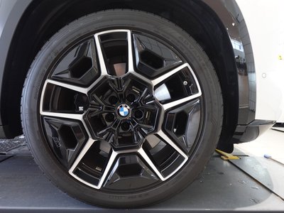 صورة 6 لـ 2025 BMW XM
