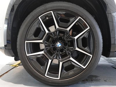 2025 BMW XM 缩略图 21
