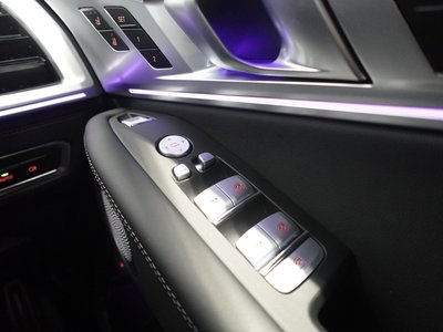 2025 BMW XM 缩略图 25