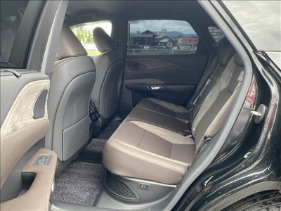 صورة 6 لـ 2023 Lexus RX