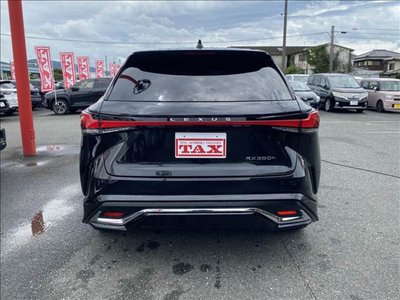 صورة مصغرة 16 لـ 2023 Lexus RX